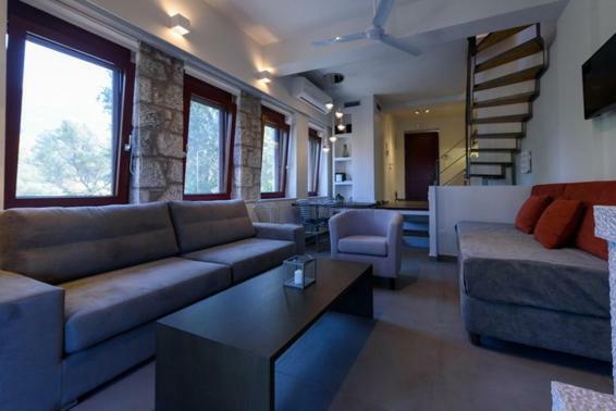 Thelgi Villa Kalamata Exterior photo